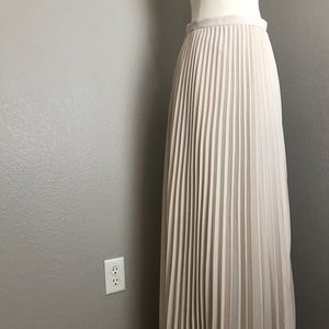 Pleated Maxi Skirt - Banana Republic